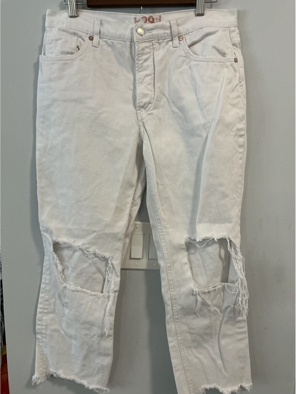 We The Free Free People Size 29 White Distressed Cropped Jeans Waist 32" #210